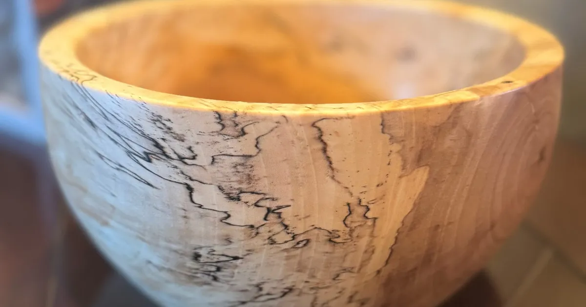 Saturating the Grain: Why Polymerized Tung Oil is my favorite for Spalted Wood