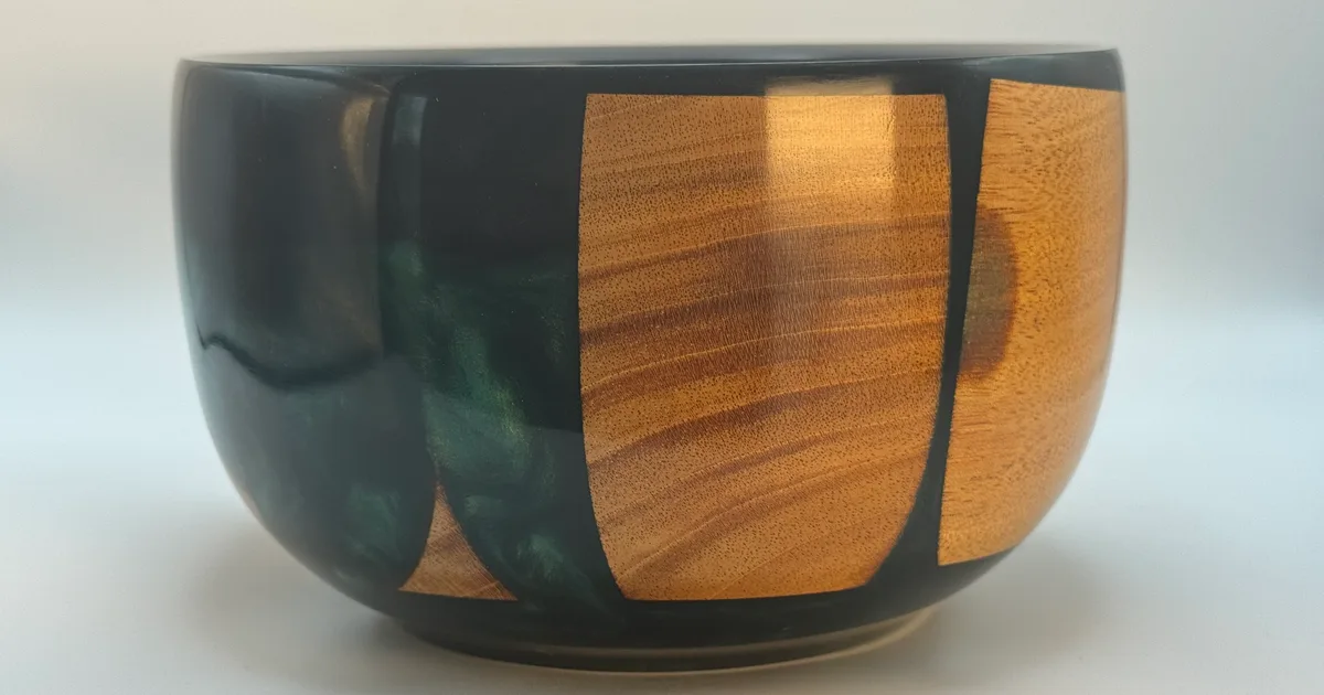 Cherry & Dark Green Resin Bowl — Housewarming Gift Form