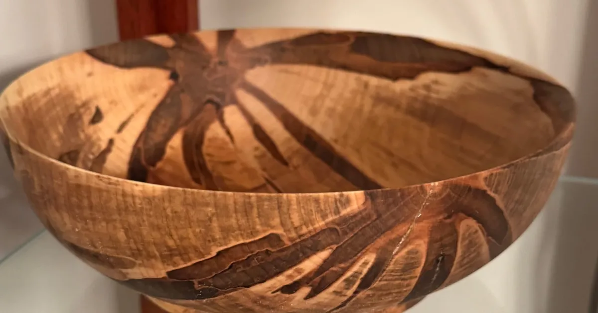 Ambrosia Maple Bowl — Natural Grain, Satin Finish