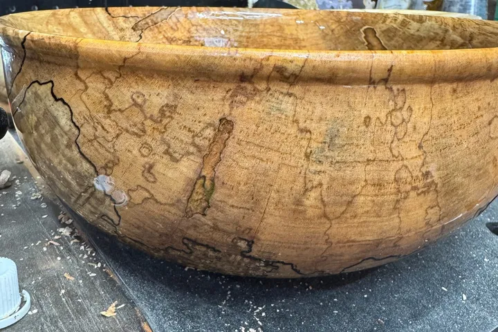 Spalted Maple Bowl — Black Zone Lines & Warm Grain
