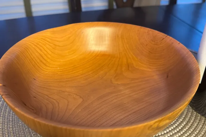 Cherry Wood Bowl — Honey-Amber Grain for Table or Kitchen