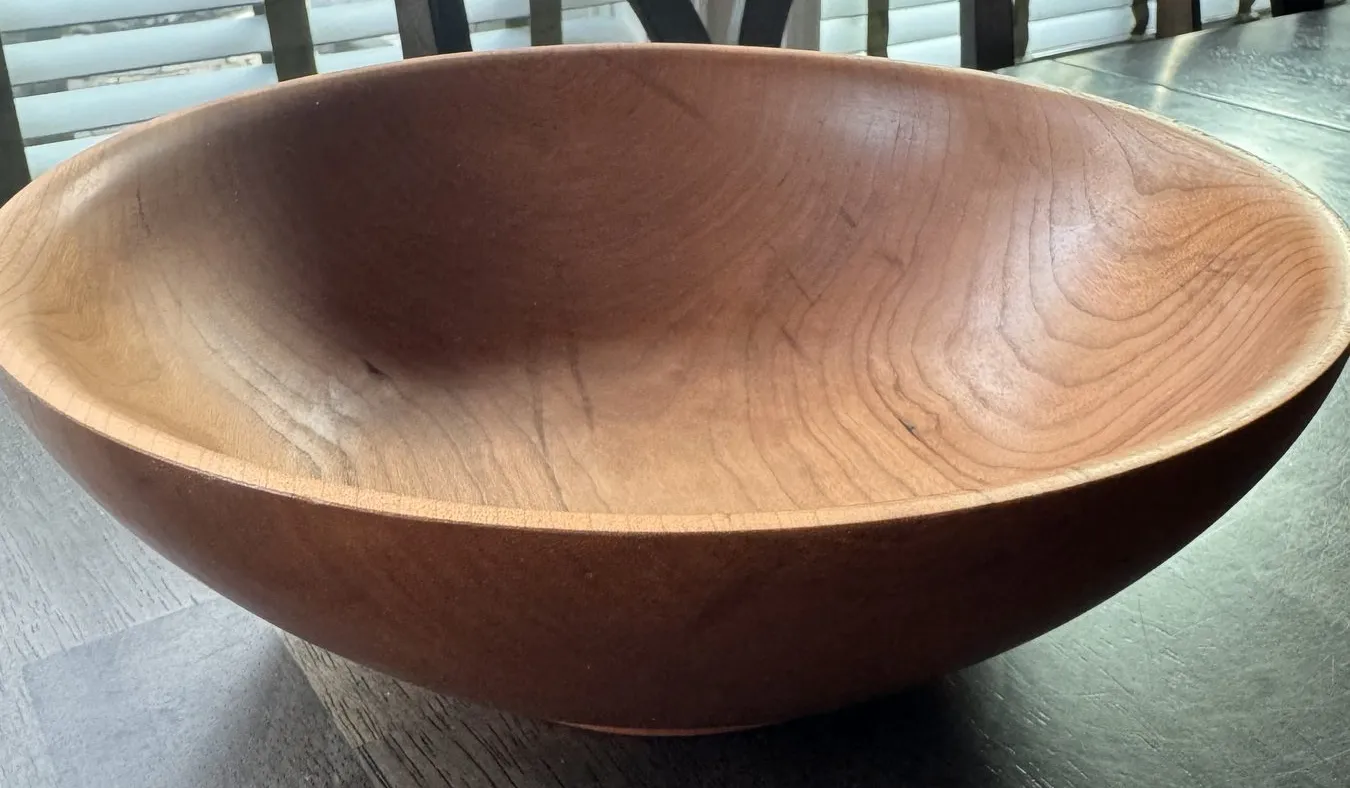 Cherry Bowl — 9-Inch Everyday Table Form
