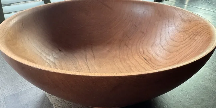 Cherry Bowl — 9-Inch Everyday Table Form
