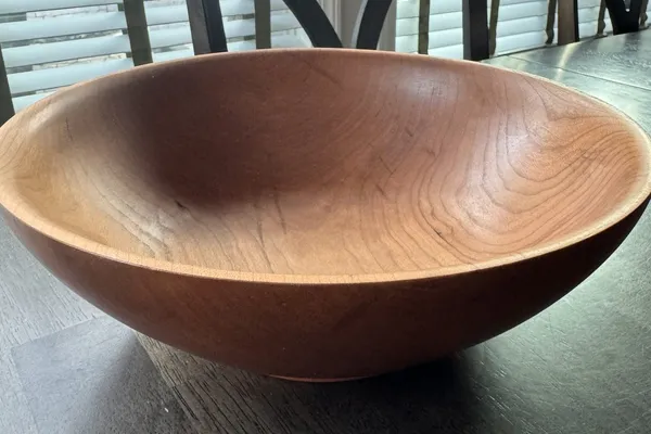 Cherry Bowl — 9-Inch Everyday Table Form